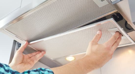 4 Easy Steps to Clean Your Range Hood and Remove Stubborn Grease!