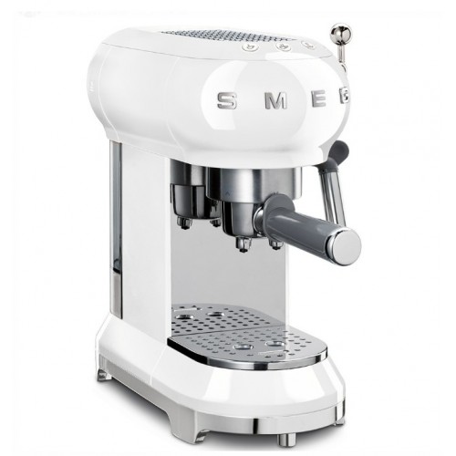 SMEG ECF01WHUK 50's espresso coffee machine