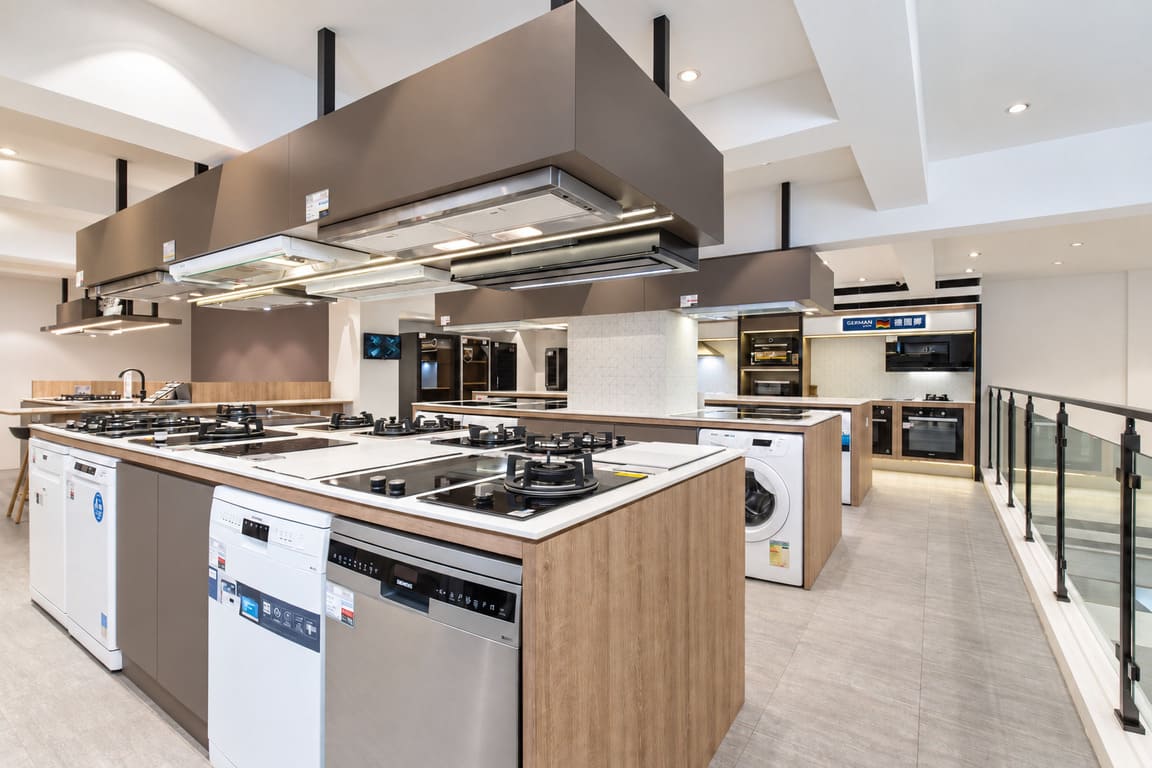 Kitchen appliance islands at BBE showroom