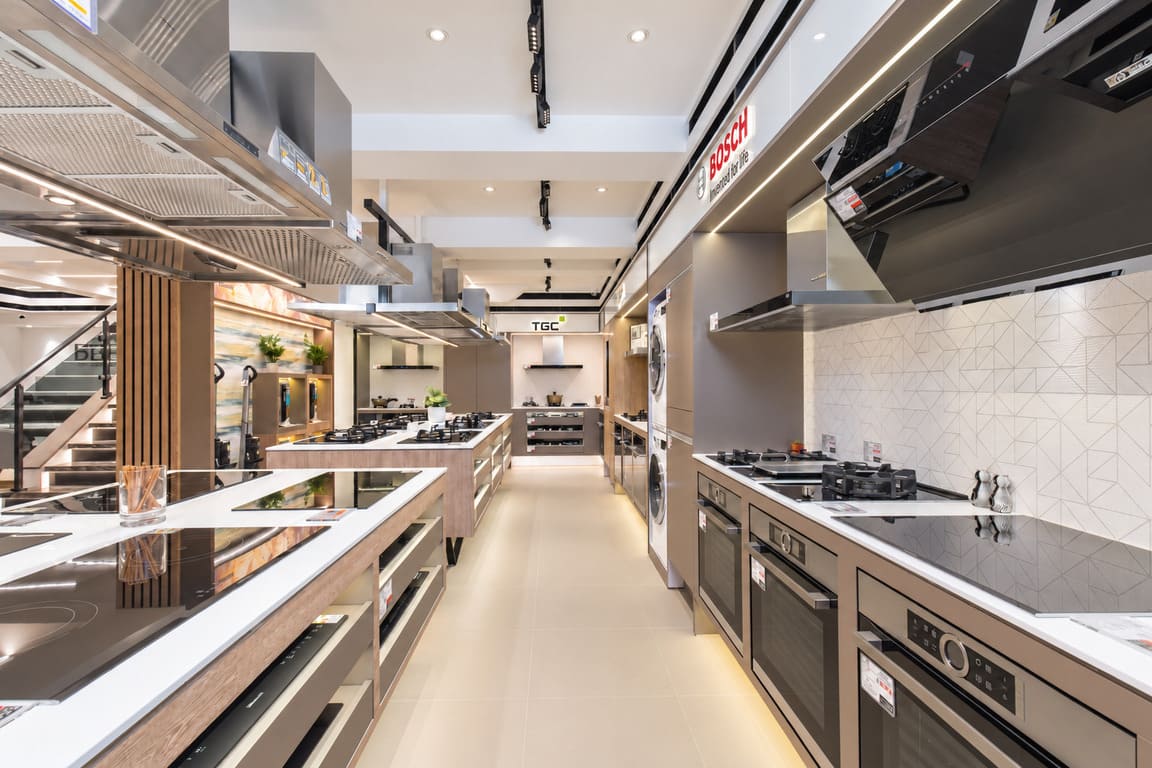 Cooking appliance aisle at BBE showroom